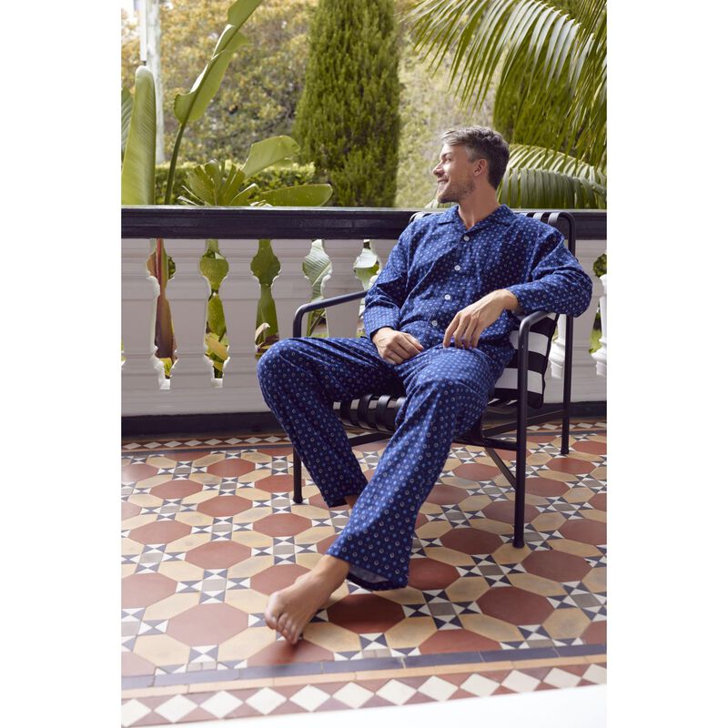 Contare Country Winterweight Long Sleeve Set image number 3
